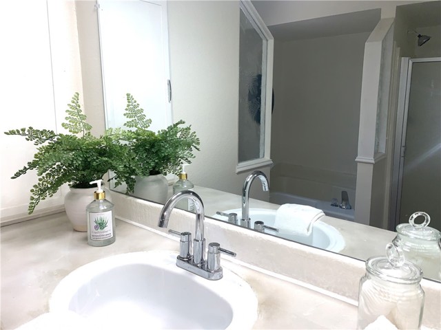 11092 E Highway 20, Clearlake Oaks
