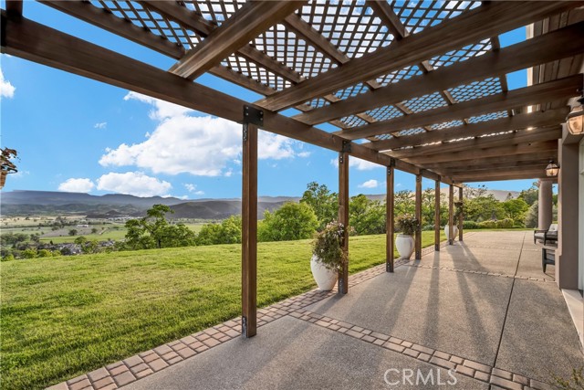 19255 Dallas Court, Hidden Valley Lake