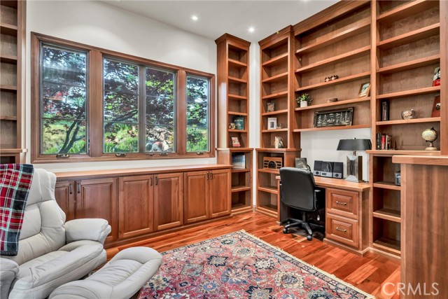 19255 Dallas Court, Hidden Valley Lake
