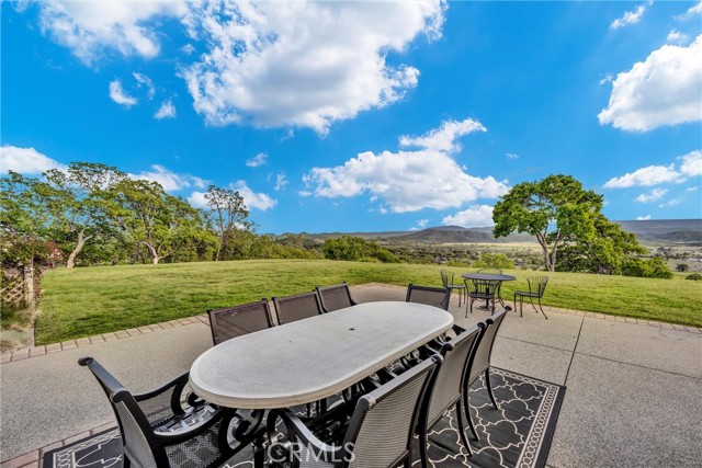 19255 Dallas Court, Hidden Valley Lake