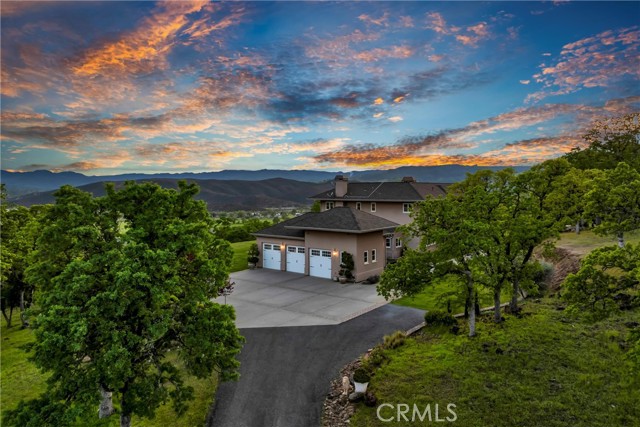 19255 Dallas Court, Hidden Valley Lake