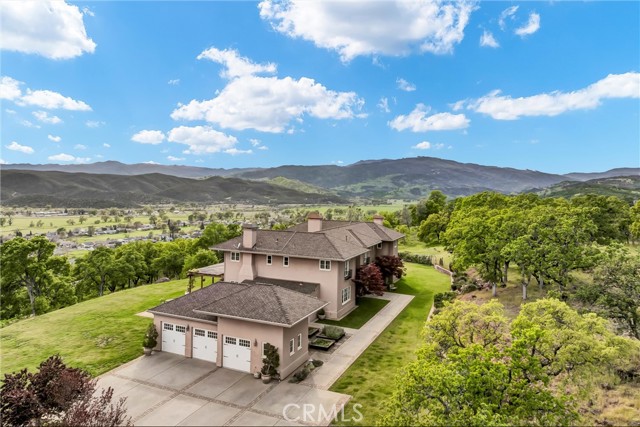 19255 Dallas Court, Hidden Valley Lake