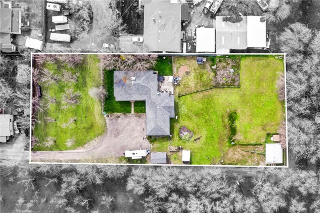 820 Clover Drive, Upper Lake