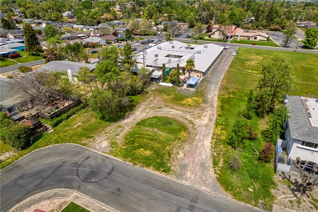 1450 Orchid Way, Lakeport