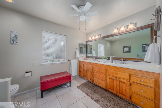 1901 Riggs Road, Lakeport