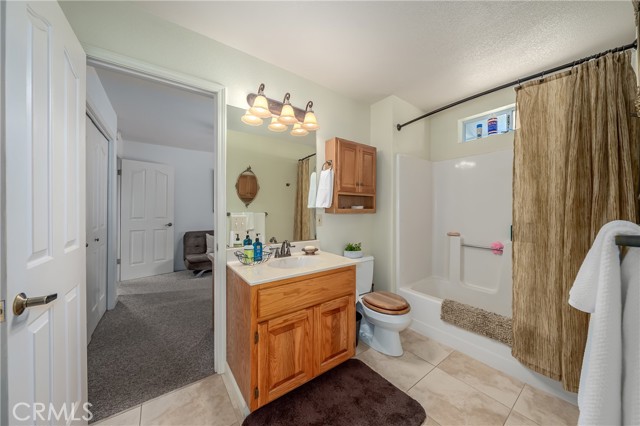 1901 Riggs Road, Lakeport