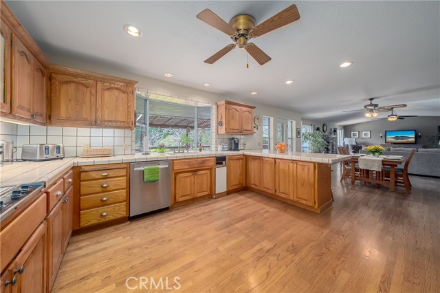 1901 Riggs Road, Lakeport