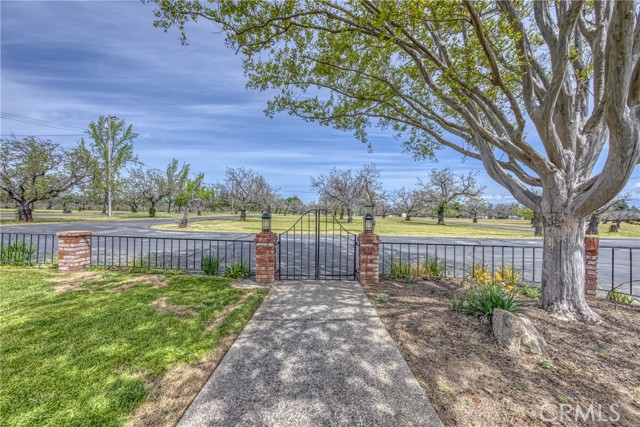 1901 Riggs Road, Lakeport