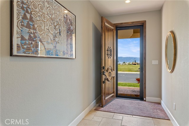 295 Katie Court, Lakeport