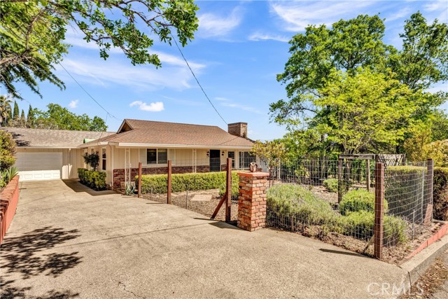 710 Clearlake Avenue, Lakeport
