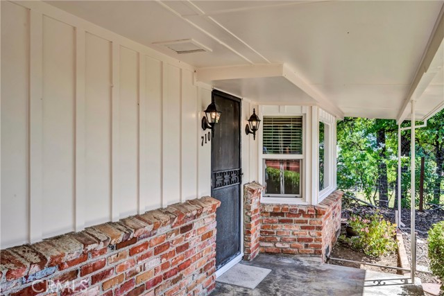 710 Clearlake Avenue, Lakeport