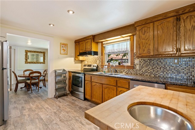 9748 Middle Creek Road, Upper Lake