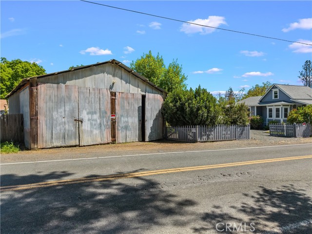 9748 Middle Creek Road, Upper Lake