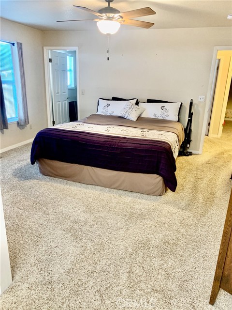 18427 Deer Hill, Hidden Valley Lake