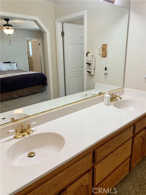 18427 Deer Hill, Hidden Valley Lake