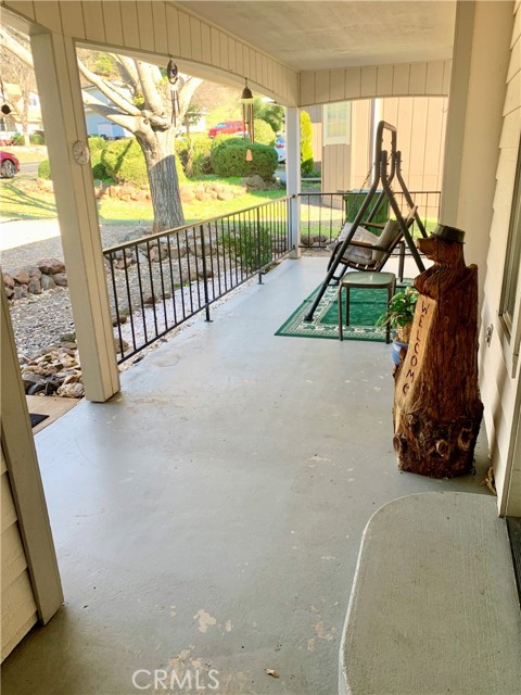 18427 Deer Hill, Hidden Valley Lake