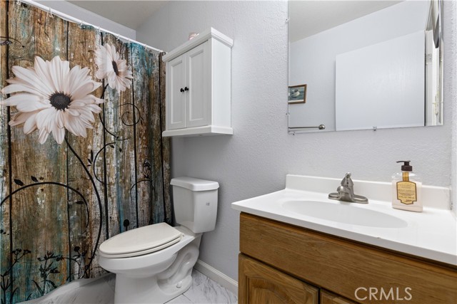 316 Robin Hill Drive, Lakeport