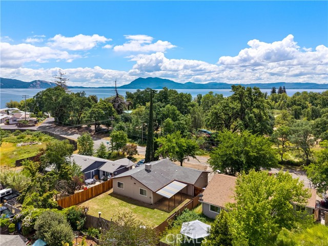 316 Robin Hill Drive, Lakeport