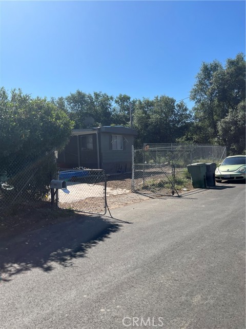 2962 9th Street, Clearlake