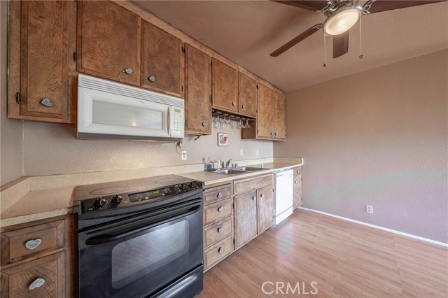 12410 Lakeview Drive, Clearlake Oaks