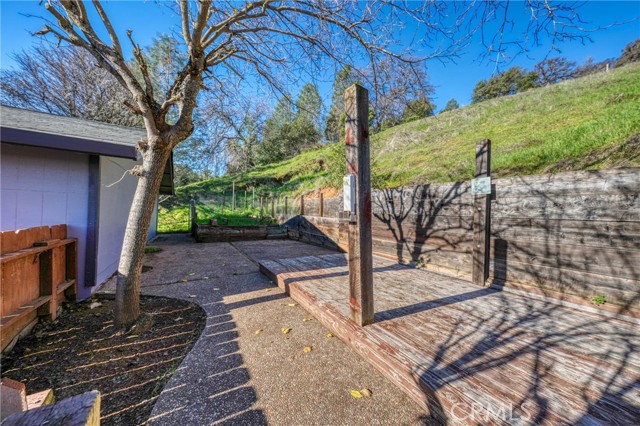 12410 Lakeview Drive, Clearlake Oaks