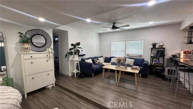 4532 Pine Street, Lucerne