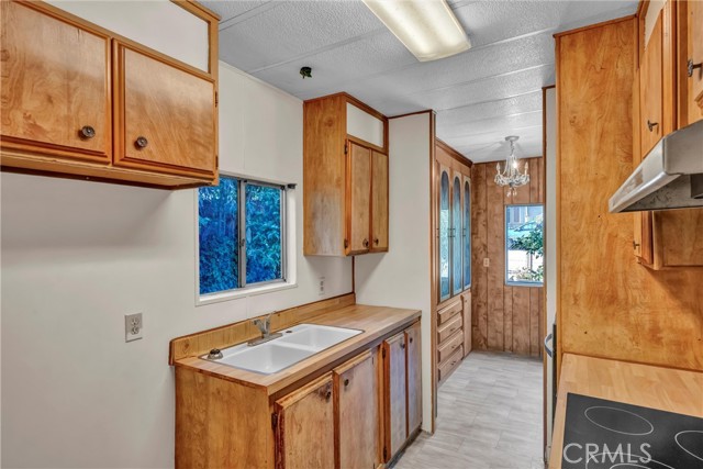 15993 27th Avenue, Clearlake