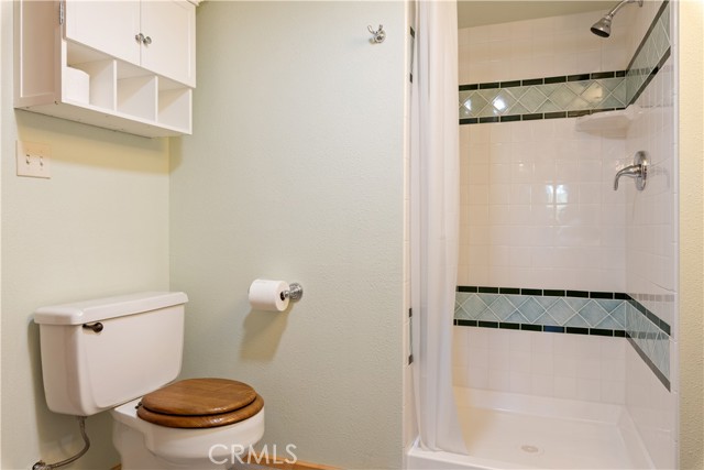 3062 Riviera Heights Drive, Kelseyville