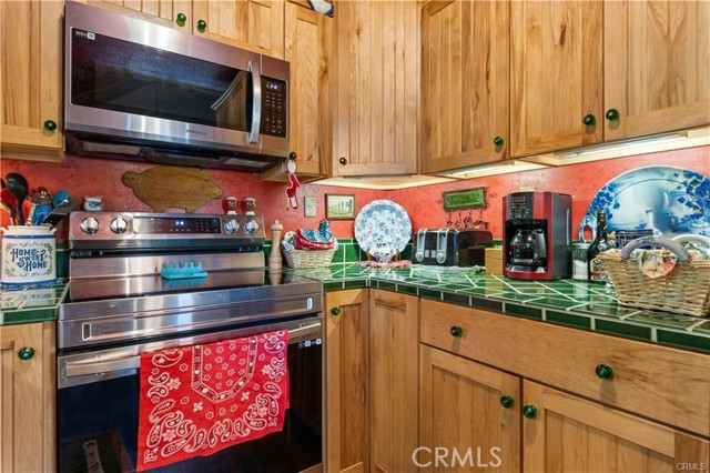 3062 Riviera Heights Drive, Kelseyville