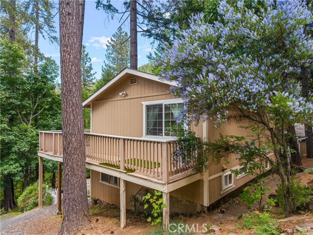 10311 Redwood Road, Loch Lomond