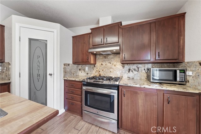 20250 Heartwood Court, Hidden Valley Lake