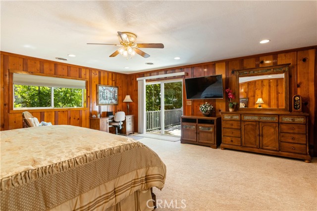 13041 San Joaquin Avenue, Clearlake
