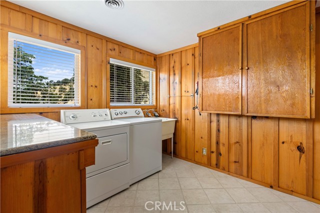 13041 San Joaquin Avenue, Clearlake
