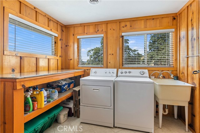 13041 San Joaquin Avenue, Clearlake