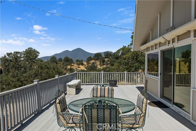 13041 San Joaquin Avenue, Clearlake