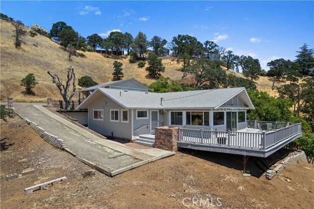 13041 San Joaquin Avenue, Clearlake