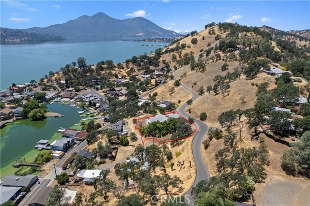 13041 San Joaquin Avenue, Clearlake