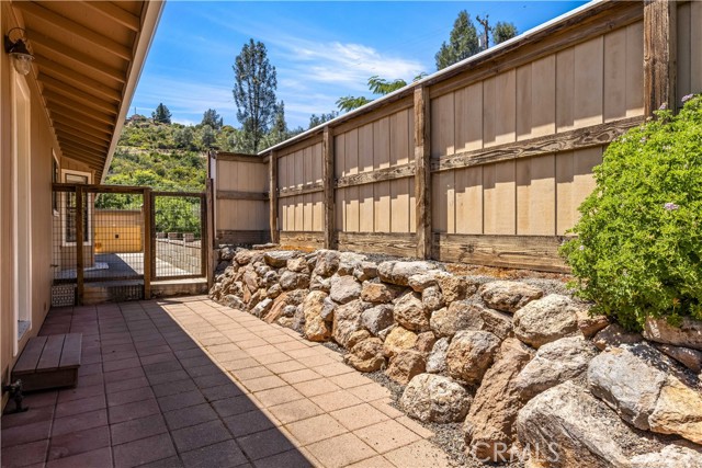 9802 Sequoia Road, Kelseyville