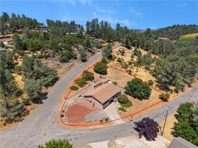 9802 Sequoia Road, Kelseyville