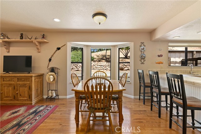 9802 Sequoia Road, Kelseyville