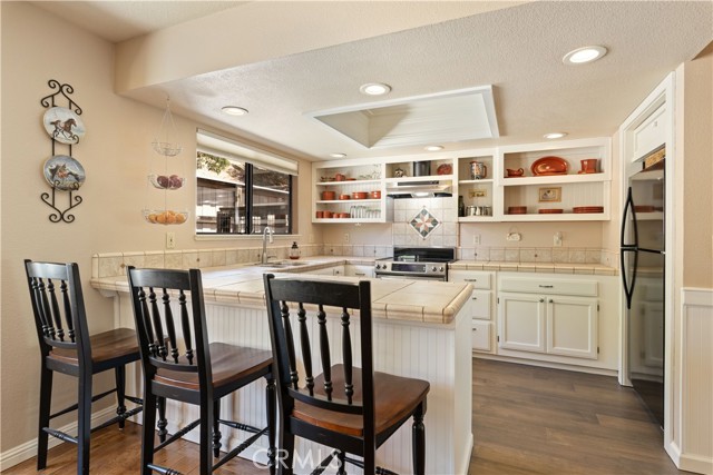 9802 Sequoia Road, Kelseyville