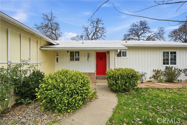 15050 Lakeview Way, Clearlake