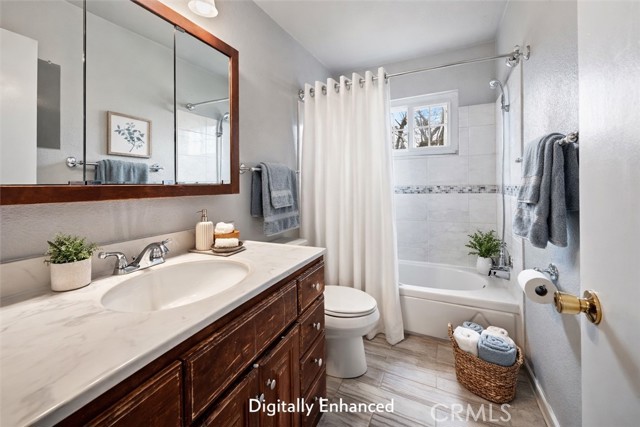 15050 Lakeview Way, Clearlake