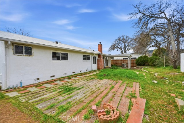 15050 Lakeview Way, Clearlake