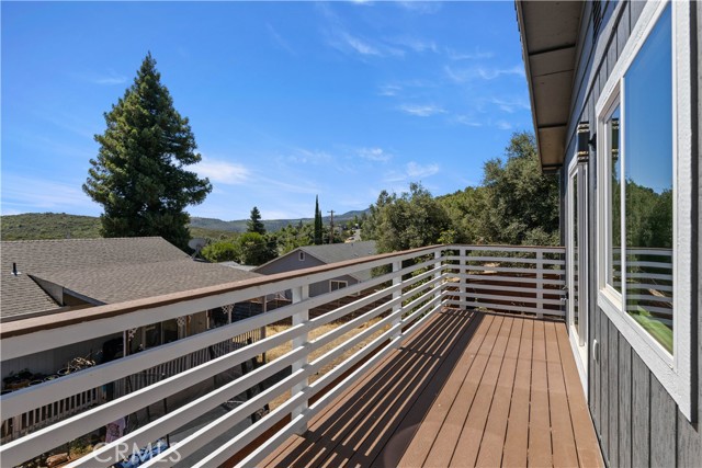 10325 Fairway Drive, Kelseyville