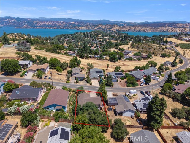 10325 Fairway Drive, Kelseyville