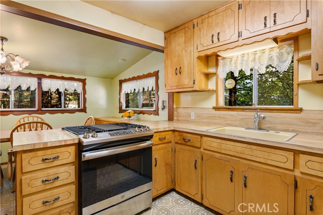 10899 Highway 175, Kelseyville