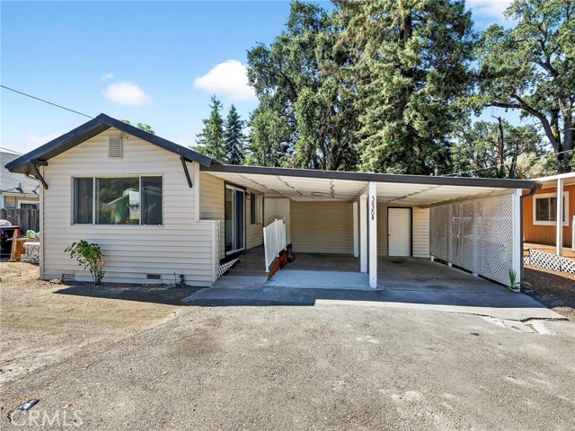 5820 Grove St., Lucerne