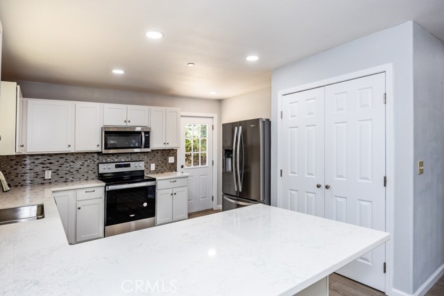 19208 Stonegate Road, Hidden Valley Lake