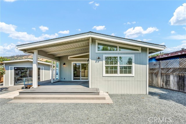 12773 Island Circle, Clearlake Oaks